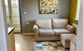 Cosy Town House In Central Honiton